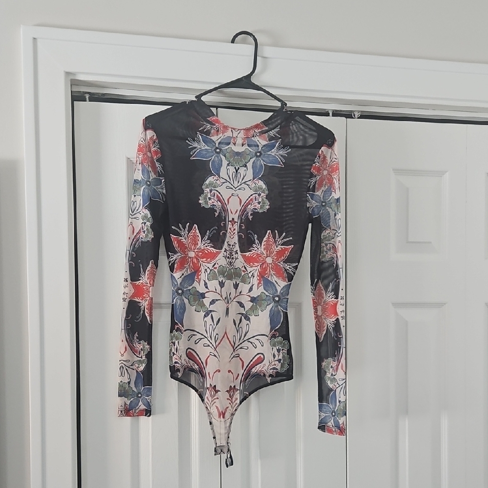 AKIRA Multicolor Floral Long Sleeve Bodysuit